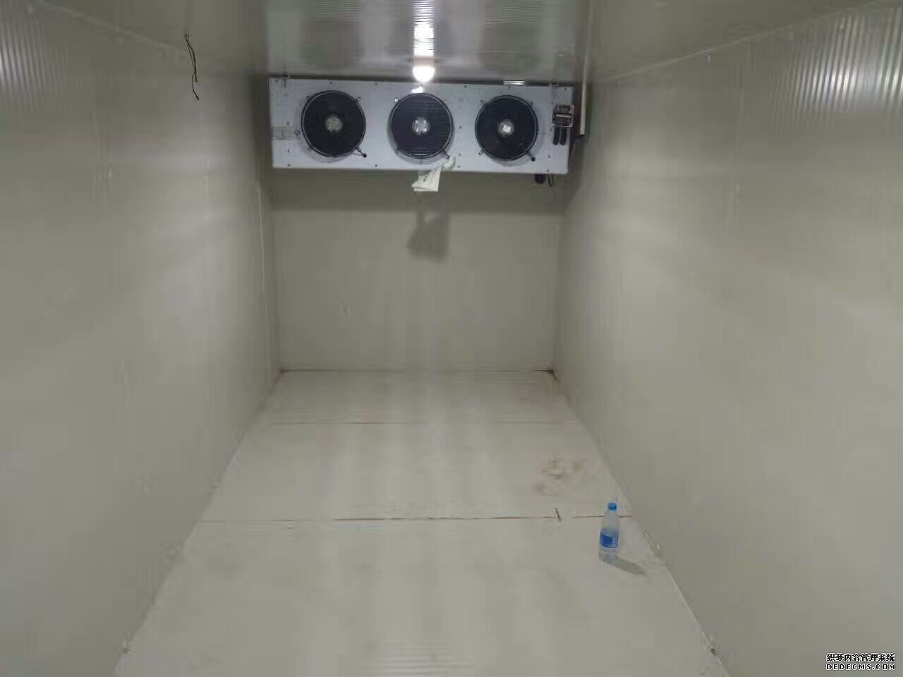 小型冷庫(kù)
